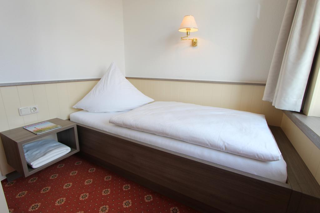 Hotel Thormaehlen Bliestorf Quarto foto